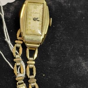 Vintage Bulova 12k Gold-filled Vintage Ladies Bracelet Watch